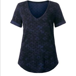 Lululemon Love Tee II
Windy Blooms Deep Navy Black